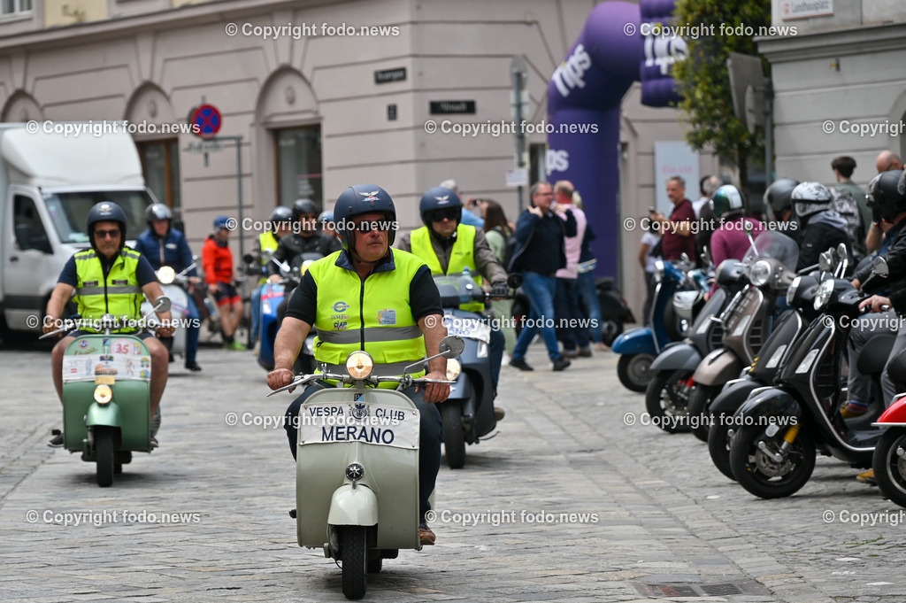 Vespatreffen Bar Balu_ Linz_ 20.05.2023-60 | 20.05.2023, Linz, AUT, Altstadt Linz, im Bild Vespatreffen Bar Balu


©Harald Dostal / fodo.news