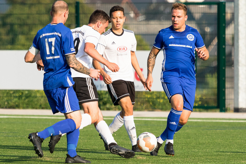 SG Morshausen - TSV Emmelshausen II | Sportfotografie Hermann-Josef Stoffel - Realisiert mit Pictrs.com