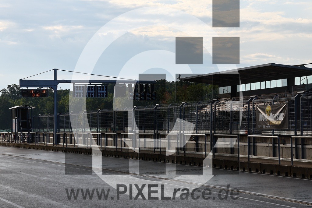 social-20250829_00007 | Schöne Erinnerungen an spannende Momente - das festzuhalten ist unser Job. PIXELrace.de ist seit 2003 auf den Rennstrecken Europas unterwegs um die Action draußen beim Fahren und die wunderbare Stimmung imm Fahrerlager für euch einzufangen.