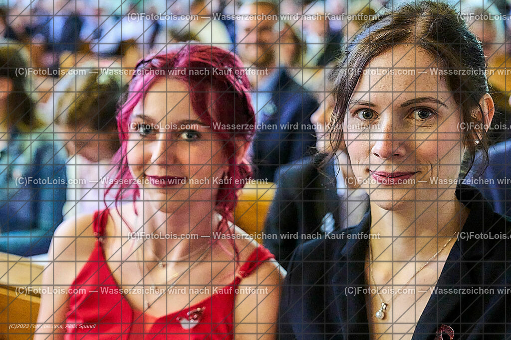 ALP2153_Pfarrfirmung Wieselburg | (C)FotoLois.com, Alois Spandl, Pfarrfirmung in Wieselburg mit Firmspender Eduard Gruber (ehemaliger Generalvikar der Diözese St. Pölten), Sa 3. Juni 2023.