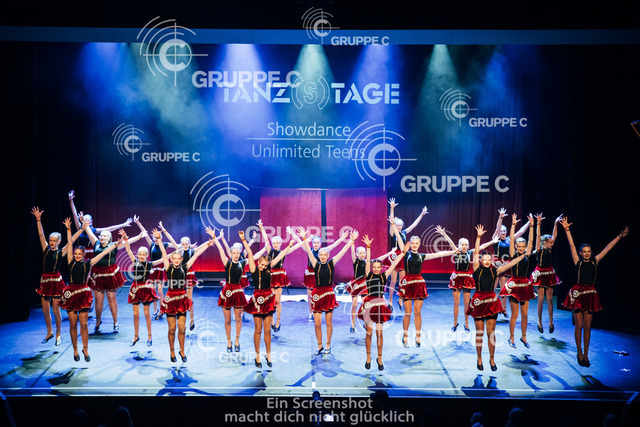 TANZTage25_031616324707803PK_SVS | TANZtage 2025 Duisburg  - Photo by Gruppe C Photography - Realisiert mit Pictrs.com