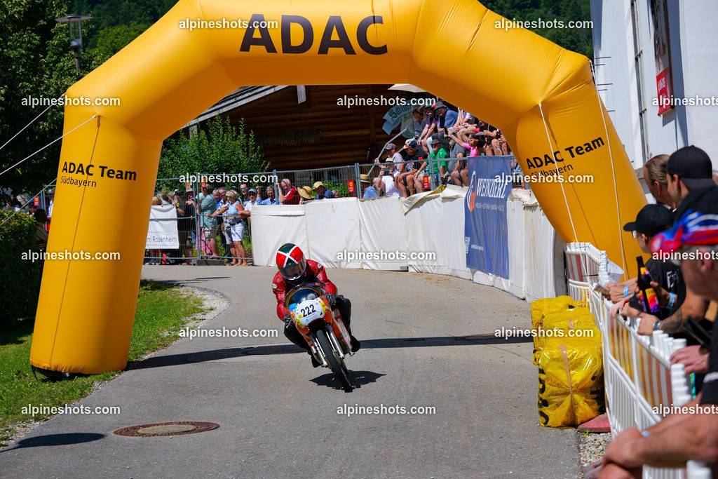 P1036812-2 | Erleben Sie atemberaubende, hochqualitative Fotos Ihrer Fahrt entlang der malerischen Alpenstraßen. Besuchen Sie alpineshots.com, um professionelle Aufnahmen Ihrer unvergesslichen Reise zu finden und zu kaufen - Realisiert mit Pictrs.com