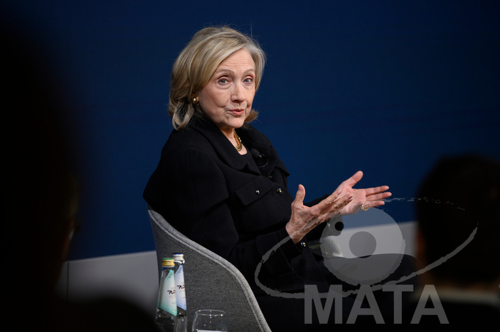 _DWI3026 | Die US-Politikerin Hillary Clinton auf der Veranstaltung Bridging Scholarship and Statecraft im Rahmen der Münchner Sicherheitskonferenz 2026. München, 13.02.2026 Bayern Deutschland  - Realisiert mit Pictrs.com