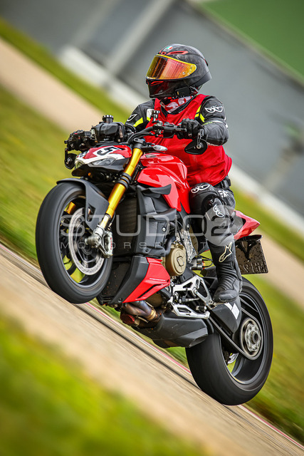 0085-250503_DCB-031_85 | Deine Full-Service-Agentur für ✔️Videoproduktionen und ✔️Motorsportfotografie Jetzt Angebot anfragen!