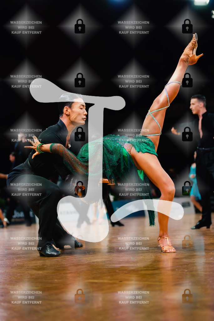 GOC 2025 - WDSF GrandSlam Latin 76th-79th (38) Yuan Gao _ Xinyi Liu (China)-2025-08-23-1028 | Webshop for digital downloads and prints of dance sport, event & show photographer Julian Link - Realisiert mit Pictrs.com