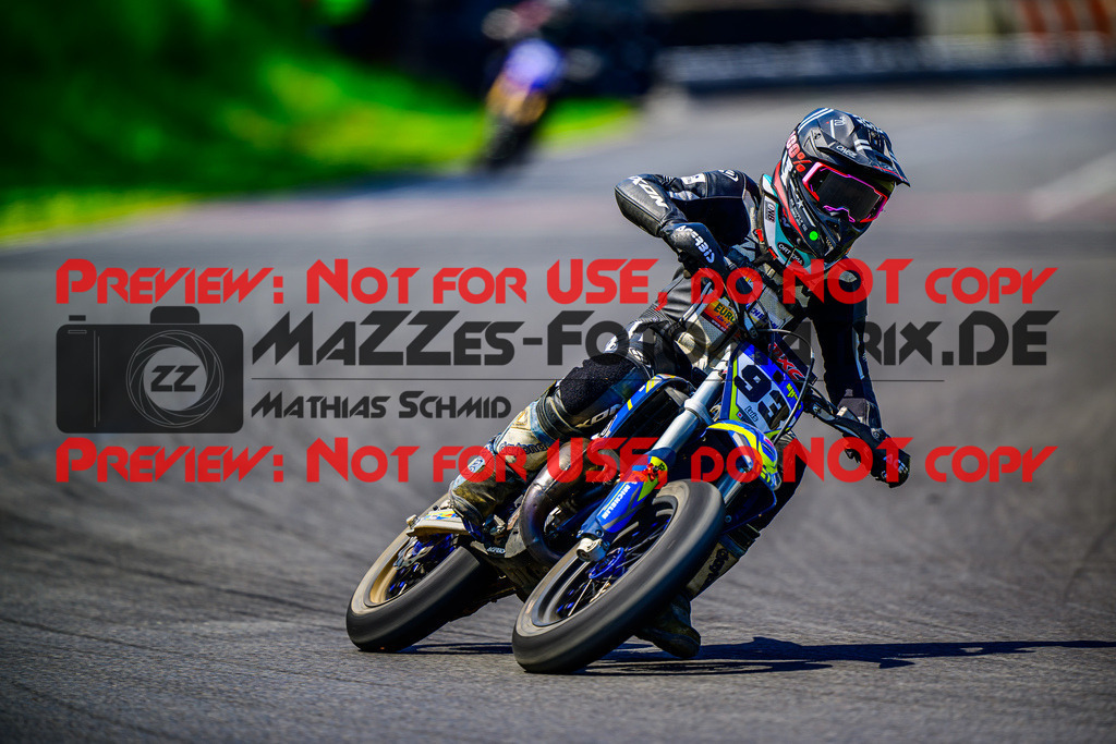 MaZZes_FotoMatrix_240512_6007705_9426 | ROOKIES