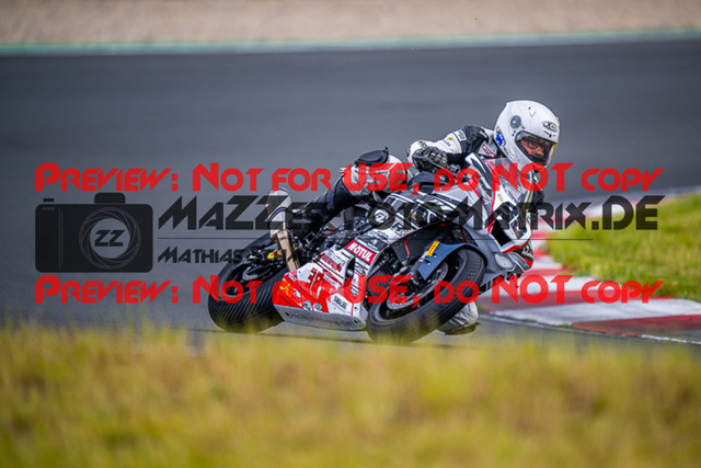 MaZZes_FotoMatrix_220521_1417 | Fotograf Mathias Schmid
Sportfotograf,
Eventfotograf,
Hochzeitsfotograf,
Portraitfotograf