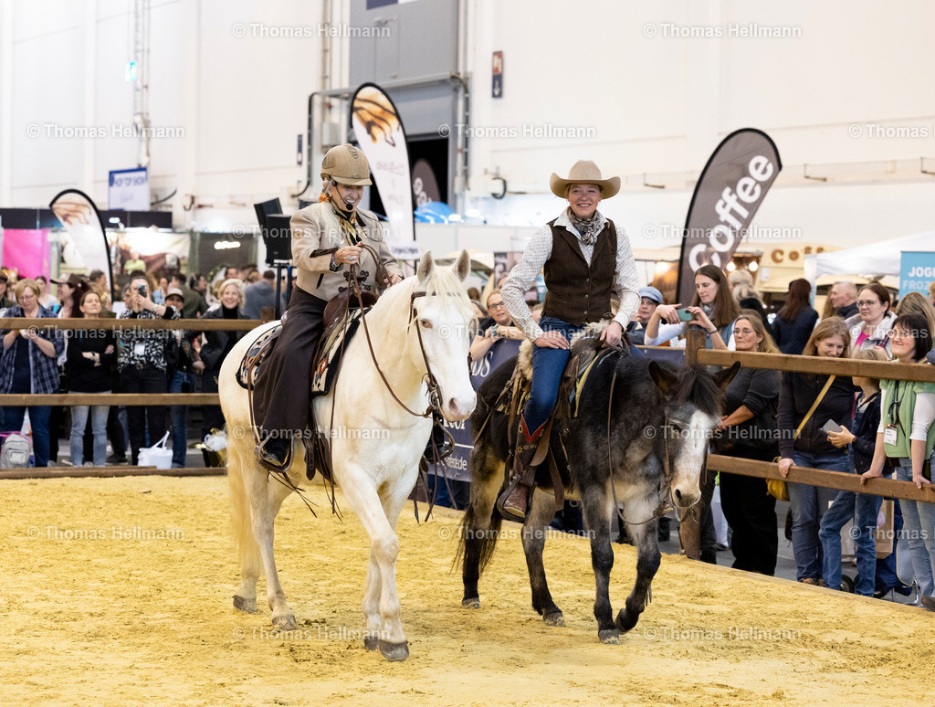 TH_Linda Tellington-Jones_ 5 Star Ranch_27435 | EQUITANA 2025 am 07.03.25 in Essen