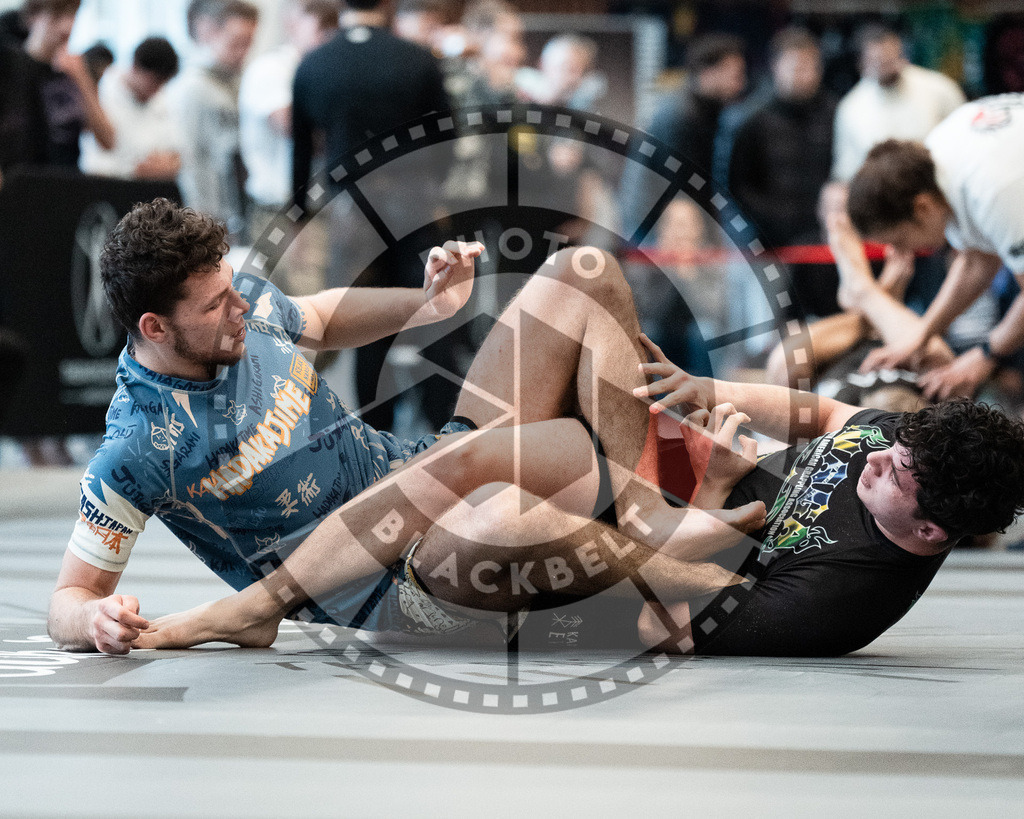 20251129PBB8321 | Fighters compete during the luta livre competition ILLCS XI winter edition on November 29, 2025 in Hannover, Germany.