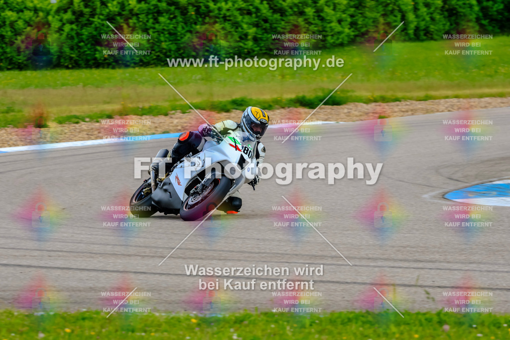 MotoTeam-8901 | Hier findet Ihr Bilder von Touristenfahrten auf der Nürburgring Nordschleife oder von anderen Veranstaltungen die ich besucht habe. Viel Spass beim Durch Schauen 