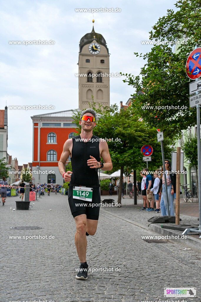 SZI_4535 | Stadttriathlon Erding 2025. #yourpictrs #sportshot_your_pictrs @Sportshotphotography #stadttriathlonerding Copyright: www.sportshot.de