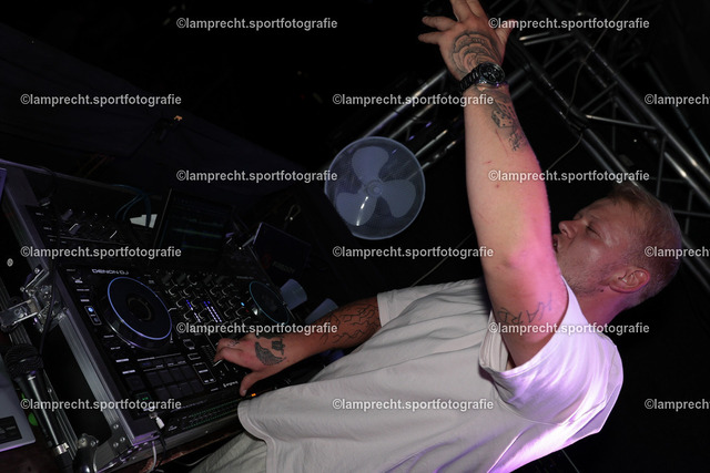 StrukdorfOpenAir_26.07.2025-48 | Herzlich willkommen in meiner Fotogalerie für Sportmannschaften. Schau gerne mal rein, vielleicht ist Dein Team ja auch dabei! Falls nicht, schreib mir und wir ändern das! :)  - Realisiert mit Pictrs.com