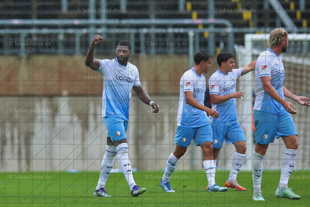 Wuppertaler SV - VfL Bochum Testspiel | Wuppertaler SV - VfL Bochum Testspiel - Realisiert mit Pictrs.com