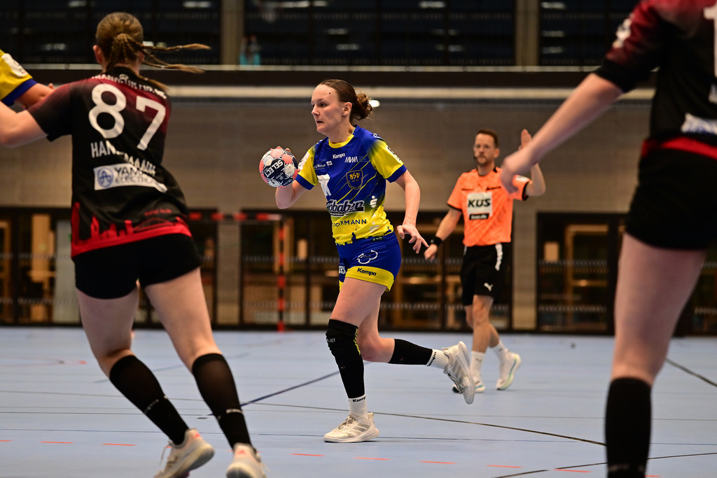 Handball I Frauen I Saison 2025-2026 I 3. Liga Staffel Nord I 11. Spieltag I Buxtehuder SV II - Frankfurter HC | Der Sportfotograf. - Realisiert mit Pictrs.com