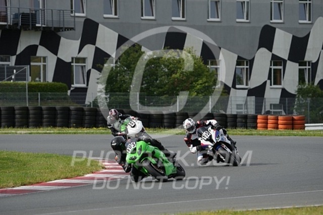 2024_07_06_PBK_31735 | Sportfotografie; SlowMotion; Video; Rennstrecke; Hafeneger; Speer; Racing; RSE; BMW; CBO; Trackday; Motorsportarena; Hockenheimring; Brno; Most; Barcelona; Valencia