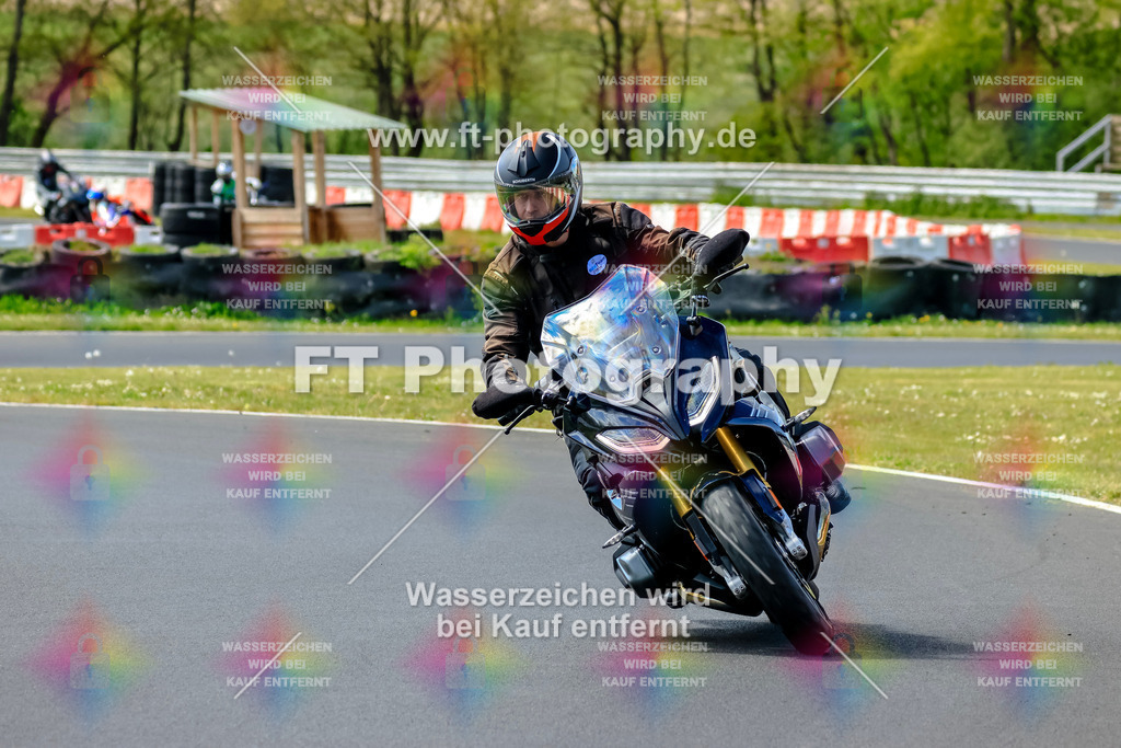 _OTO2396 | Hier findet Ihr Bilder von Touristenfahrten auf der Nürburgring Nordschleife oder von anderen Veranstaltungen die ich besucht habe. Viel Spass beim Durch Schauen 