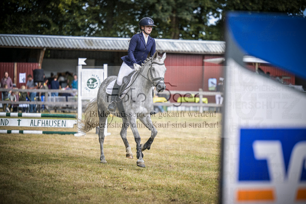 DOS_1035 | Entdecke hochwertige Reitturnierfotos von Foto Oger. Professionell, emotional und authentisch – jetzt Lieblingsmomente im Shop bestellen.Deutschlandweite Turnierfotografie. - Realisiert mit Pictrs.com