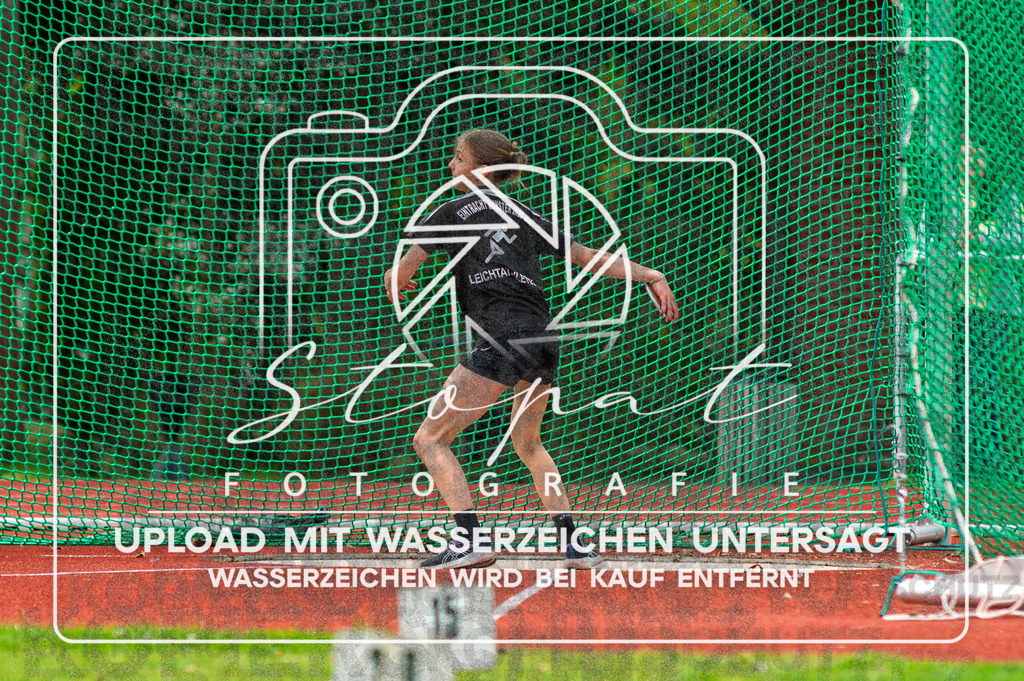 KMHK-1044 | Emilia Okowity (Eintracht Munster (NI)) bei den Kreismeisterschaften Leichtathletik-Wurf Heidekreis 2026 im Boehmewaldstadion, Soltau (Simon Paul Stopat) - Realisiert mit Pictrs.com
