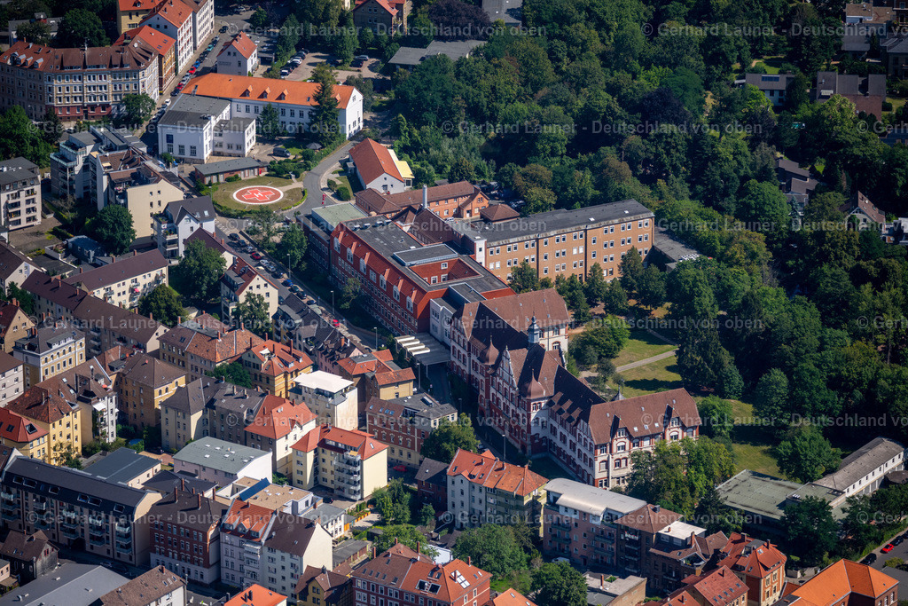 4035567 | BRAUNSCHWEIG 31.07.2020 Klinikgelände des Krankenhauses "Städtisches Klinikum Braunschweig" an der Holwedestraße in Braunschweig im Bundesland Niedersachsen, Deutschland. Weiterführende Informationen bei: Städtisches Klinikum Braunschweig gGmbH. // Hospital grounds of the Clinic "Staedtisches Klinikum Braunschweig" in Brunswick in the state Lower Saxony, Germany. Further information at: Staedtisches Klinikum Braunschweig gGmbH. Foto: Gerhard Launer