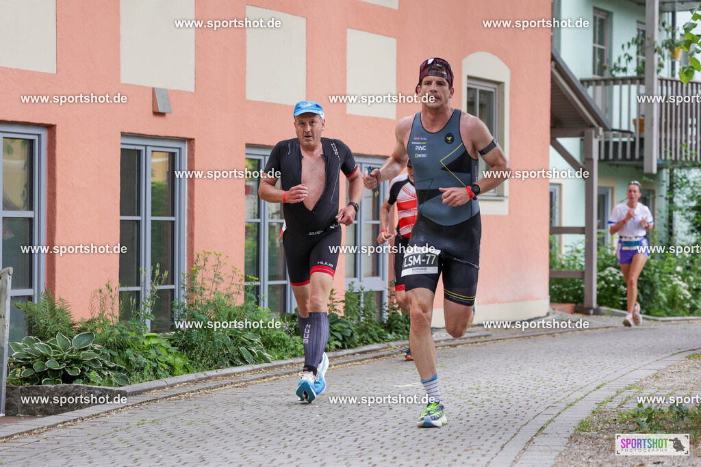 KSZ_6121 | Stadttriathlon Erding 2025. #yourpictrs #sportshot_your_pictrs @Sportshotphotography #stadttriathlonerding Copyright: www.sportshot.de