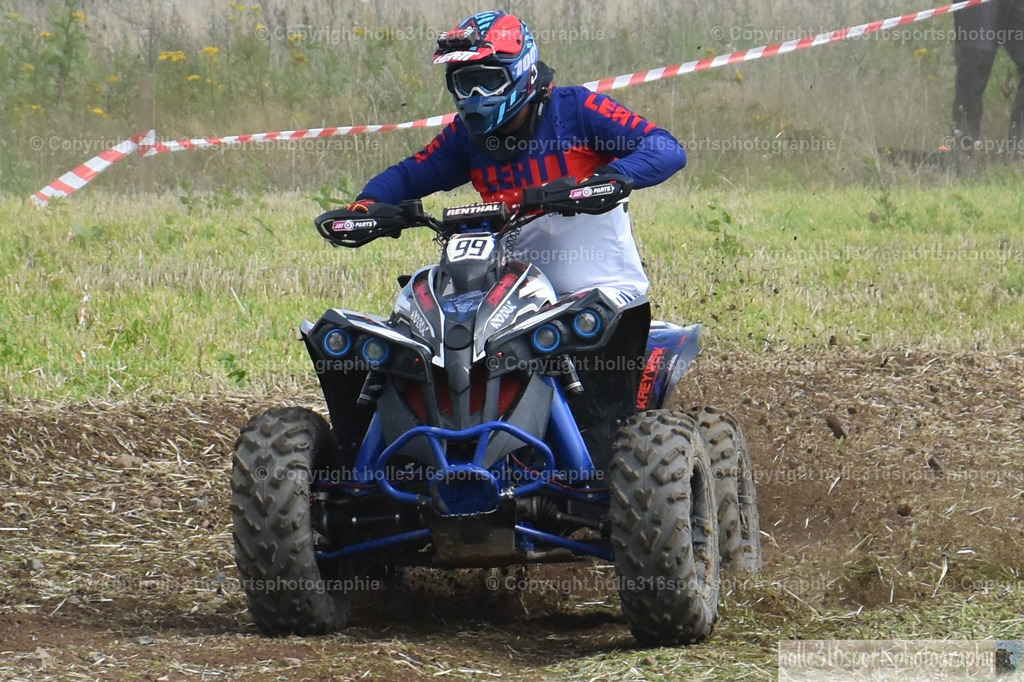 DSC_0498 (2) | Sportfotografie , Motorsport, Motoross, Reitsport, Mointainbike, Enduro,
Landschaft , Outdoor, Eventfotografie, Landschaft, Bilder online bestellen - Realisiert mit Pictrs.com