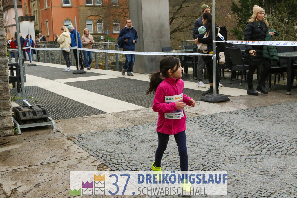 AOK JuniorCup 400m | 3Koenigslauf 2023 - Realisiert mit Pictrs.com