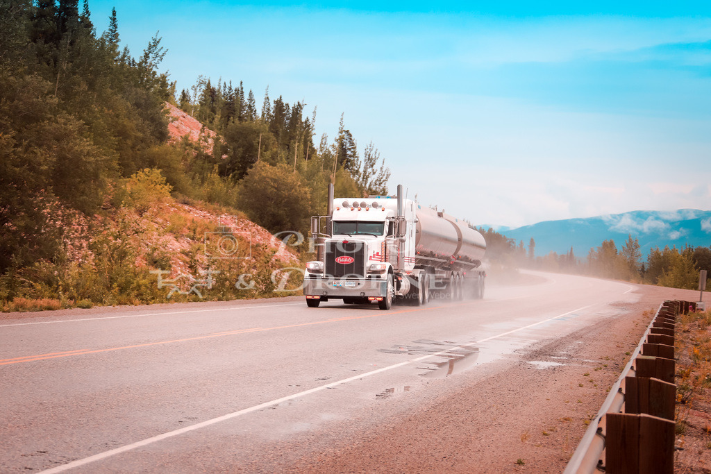 IMG_4375 | Erleben Sie den Zauber des Mittelrheins und entdecken Sie die atemberaubende Auswahl an Fotos und Bildern bei Rheinfotos. Wir bieten eine vielfältige Auswahl an Produkten wie Poster, Karten, Sticker, Textilien und Geschenkartikeln und Fototouren. - Realisiert mit Pictrs.com