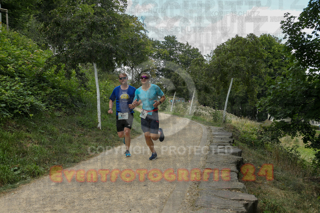250824_1426_EX1_6228 | Sportfotografie im Rhein-Sieg Kreis, Köln, Bonn, NRW, Rheinland Pfalz, Hessen, etc. Unser Tätigkeitsfeld umfasst den Laufsport vom Volkslauf über den Marathon, Duathlon, Triathon bis zum Ultralauf wie Kölnpfad Ultra oder Schindertrail.