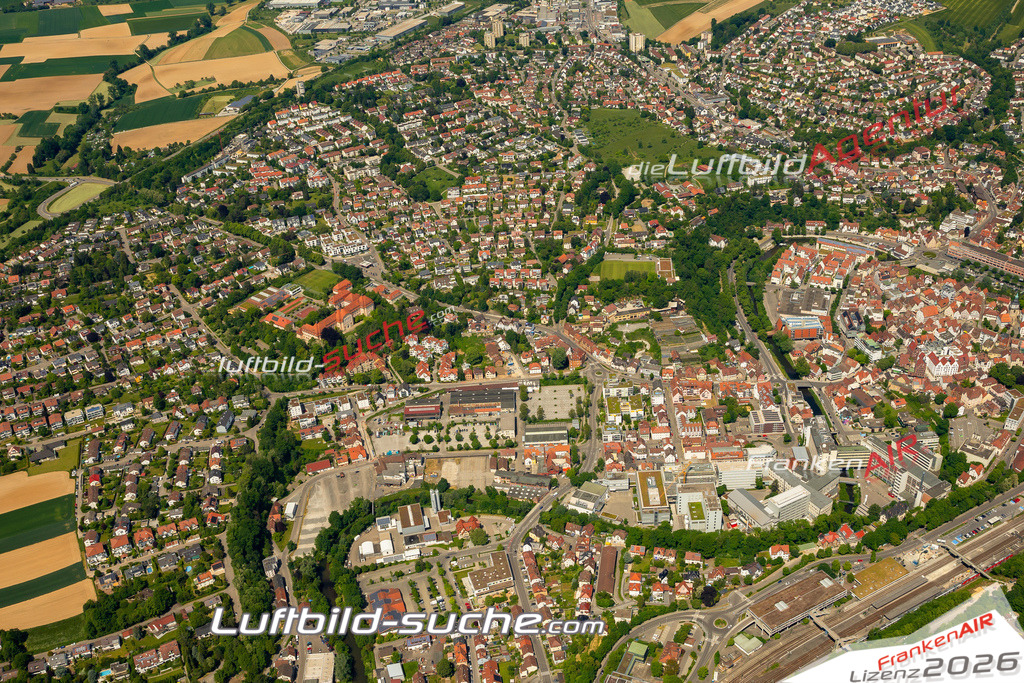Das Luftbild zeigt  Backnang - Die Luftaufnahme wurde 2023 vom UL-Flugzeug aus erstellt ( keine Drohne ) - Hochauflösende Luftaufnahme - Für grossformatige Ausdrucke geeignet. Die Geschenkidee !Mit Lizenz und Bildrechte bestellbar