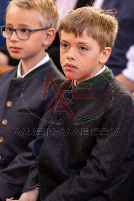 MAE-pic_596 | Der online Fotoshop des Inzeller Fotografen MAE - Marc Anton Eicher. Hier können Sie ihre Fotos und Stockfotos online bestellen als Download oder als Ausdruck, der ihnen bequem nach Hause geschickt wird.
Ihr Marc Anton Eicher - der Inzeller Fotograf - Realisiert mit Pictrs.com