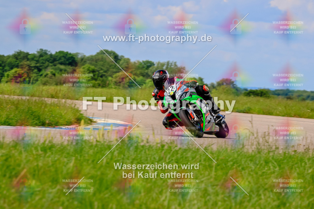 MotoTeam-1008 | Hier findet Ihr Bilder von Touristenfahrten auf der Nürburgring Nordschleife oder von anderen Veranstaltungen die ich besucht habe. Viel Spass beim Durch Schauen 
