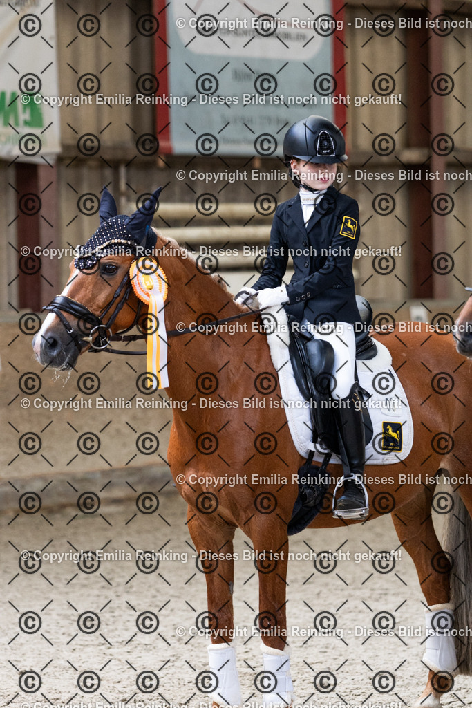 CL5A5444 | Emilia Reinking Fotografie - Realisiert mit Pictrs.com