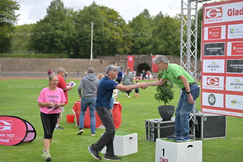 2026-08-23_Sparkassenlauf_Siegerehr_KH_00063 | Die Fotografen - Realisiert mit Pictrs.com