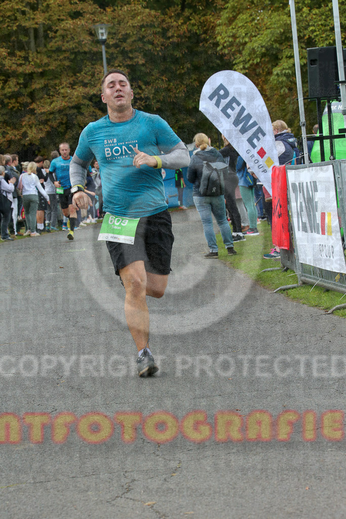 220925_1324_EX1_0723 | Sportfotografie im Rhein-Sieg Kreis, Köln, Bonn, NRW, Rheinland Pfalz, Hessen, etc. Unser Tätigkeitsfeld umfasst den Laufsport vom Volkslauf über den Marathon, Duathlon, Triathon bis zum Ultralauf wie Kölnpfad Ultra oder Schindertrail.
