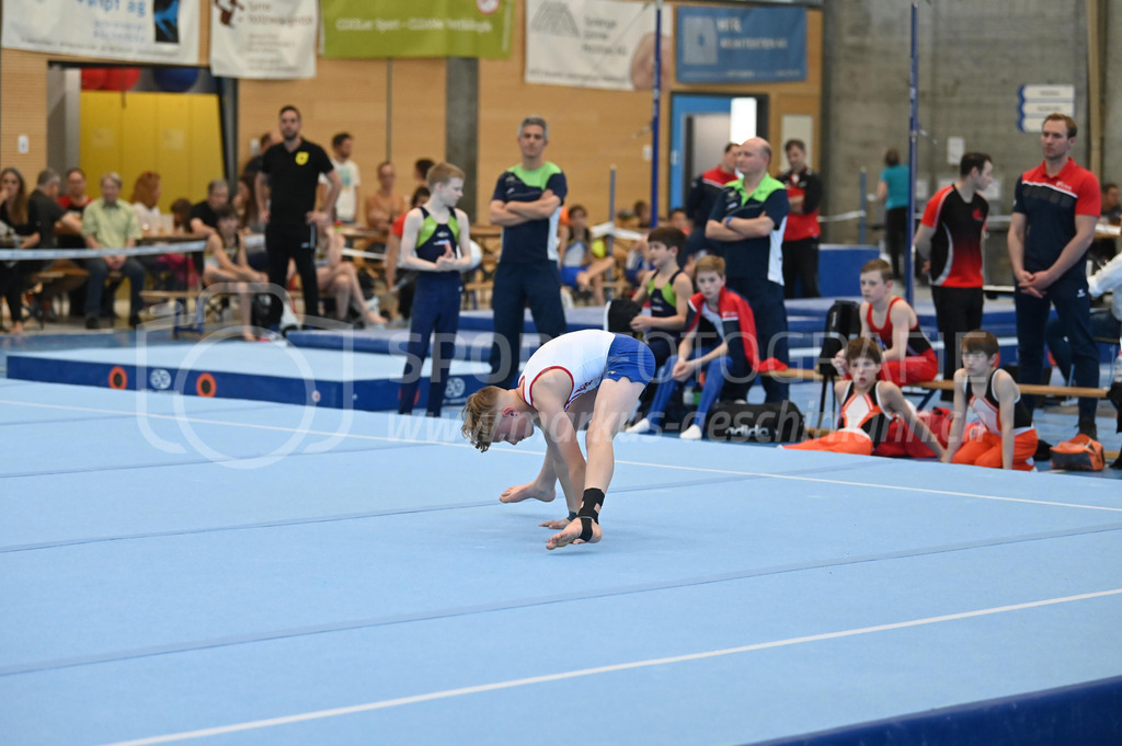 104. Zürcher Kunstturnertage Neftenbach - 14. May 2022 | 104. Zürcher Kunstturnertage Neftenbach
Turnhalle Ebni, Neftenbach
Programm 3/4 (P3/P4)
Bild: Sportfotografie Markus Aeschimann | www.markus-aeschimann.ch - Realisiert mit Pictrs.com