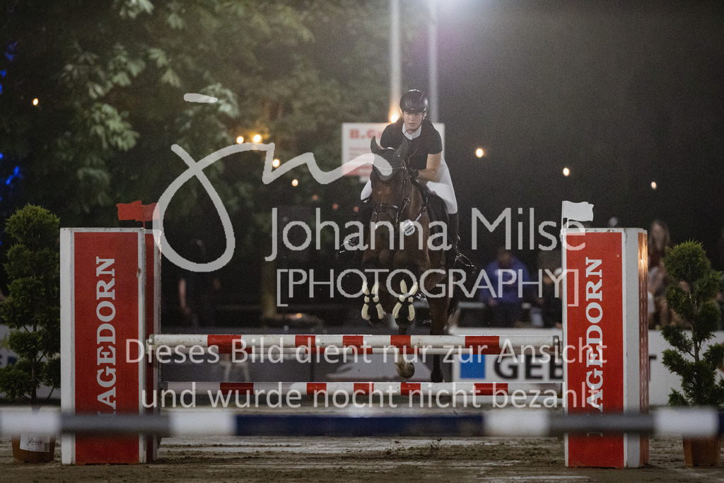 230824_Delbrueck_Mannschaft-480 | Deine schönsten Turniermomente als professionelle Fotos! Entdecke hochwertige Pferdesport-Fotografie im Online-Shop. Jetzt Fotos finden & bestellen!