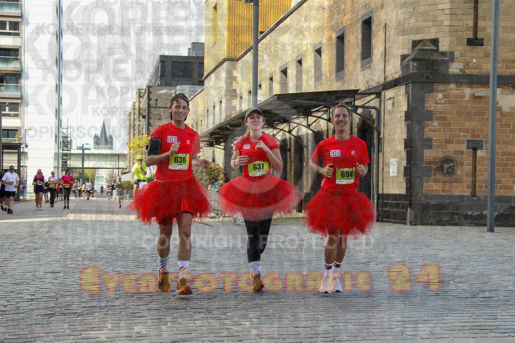 250920_1503_EV4_7996 | Sportfotografie im Rhein-Sieg Kreis, Köln, Bonn, NRW, Rheinland Pfalz, Hessen, etc. Unser Tätigkeitsfeld umfasst den Laufsport vom Volkslauf über den Marathon, Duathlon, Triathon bis zum Ultralauf wie Kölnpfad Ultra oder Schindertrail.