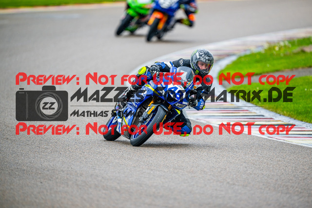 MaZZes_FotoMatrix_240505_6007705_9232 | SSP300