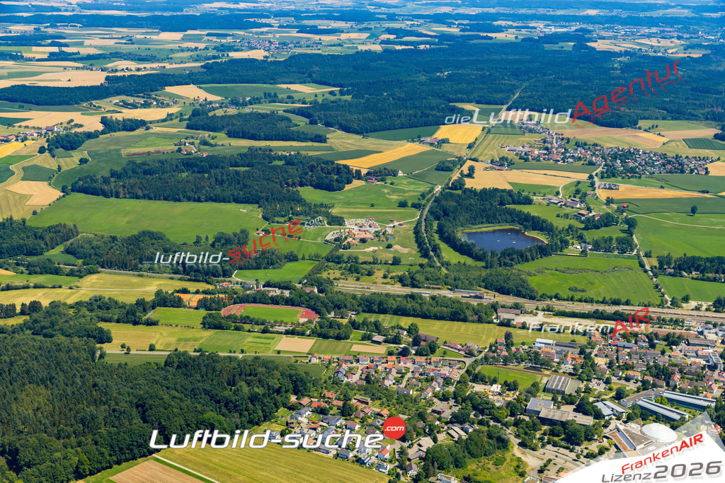 Aktuelles Luftbild von Steeger See Aulendorf - Die Luftaufnahme wurde 2022 mittels UL-Flugzeug erstellt ( keine Drohne ) - hochauflösende Kamera-Systeme von  Canon -Beste Qualität - Für grossformatige Ausdrucke geeignet. Die Geschenkidee !