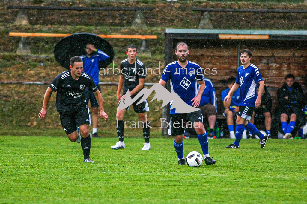 993T5217 | Medien- Sport- Entertainmentfotos