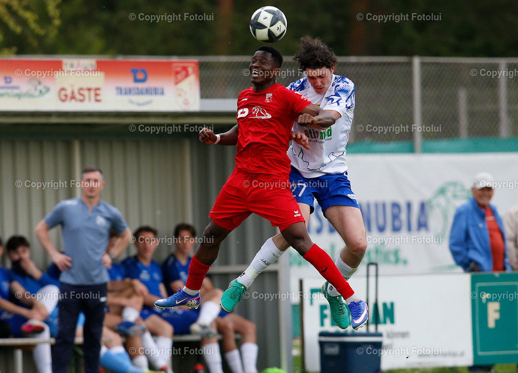 A_LUI_180426_10 | SPORT FUSSBALL REGIONALLIGA MITTE ASKOE OEDT-SK TREIBACH 18.04.2026 IM BILD: DANIEL AYITU EYO (OEDT) UND JONAS LEITNER (TREIBACH) FOTO:FOTOLUI