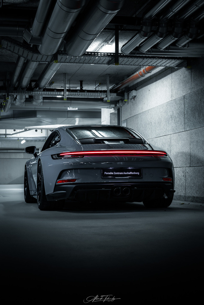 911 GT3 Touring Clausi | Entdecken Sie die faszinierende Welt von Alexander Tschuncky Arts: Kreative Fotografie, atemberaubende Automobilkunst und hochwertiger Bilderdruck. Lassen Sie sich inspirieren! - Realisiert mit Pictrs.com