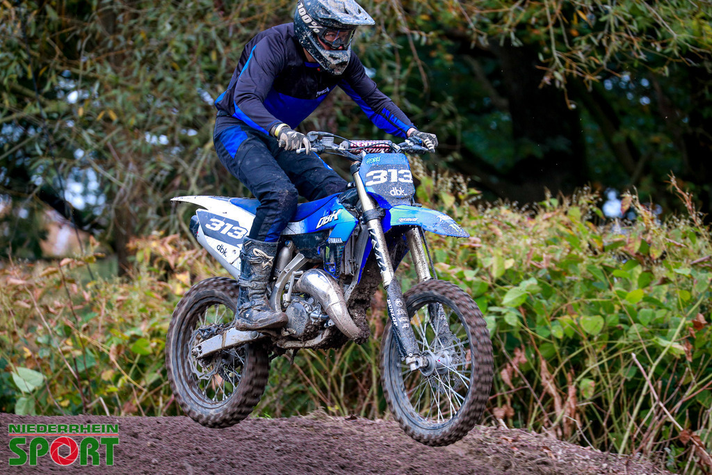 OpenTrack2024_Sonntag_Hobbyfahrer_029 | Bildergalerie von Sport-Ereignissen aber auch von weiteren spannenden Dingen - nicht nur vom Niederrhein. In Anlehnung an den bekannten Spruch von Hanns Dieter Hüsch heißt das Motto: "Niederrhein ist überall".  - Realisiert mit Pictrs.com