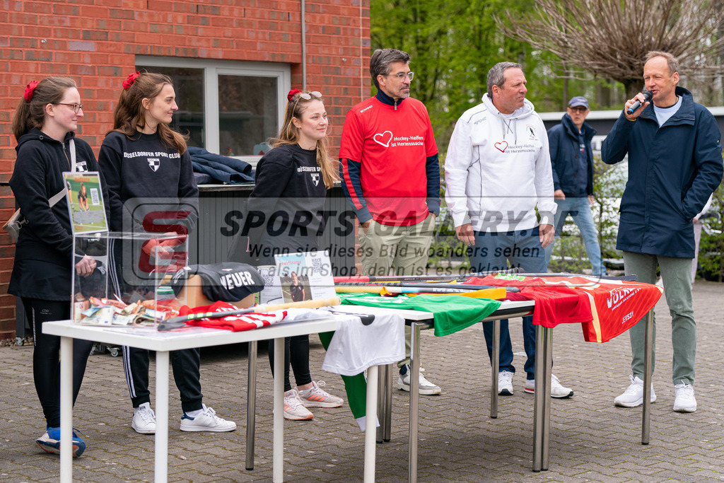 HK_20230415_901576 | 1. Bundesliga Herren Crefelder HTC - UHC Hamburg am 14.4.2023 Crefelder HTC, Krefeld , Wir Fuer Anna