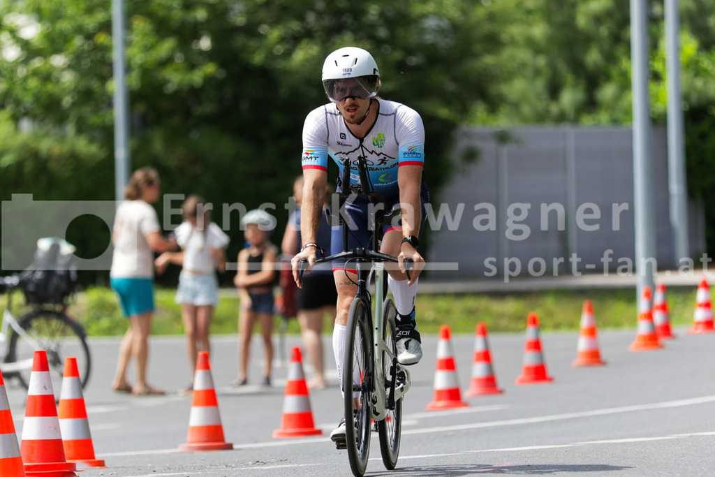 Klagenfurt 2026 | Enrico Manica (ITA) Ironman, Klagenfurt 2026,  Lambichl, Klagenfurt , Austria. Photo: Ernst Krawagner - Realisiert mit Pictrs.com