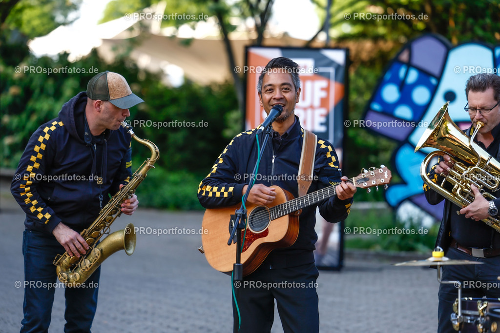 16. OBI Nachtlauf des ASV Koeln; Koeln, 17.05.23 | Impressionen vom 16. OBI Nachtlauf des ASV Koeln am 17.05.23 an Rheinpromenade und Tanzbrunnen in Koeln (Deutschland). Foto: BEAUTIFUL SPORTS/Ulrich Fassbender