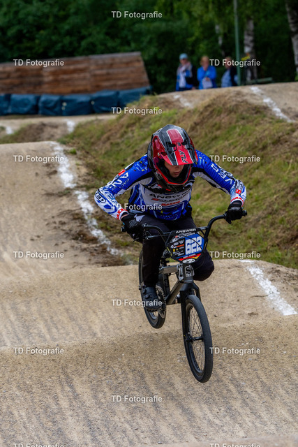 BayBMX2026-06818 | Fotogalerie von Thomas Dettweiler mit Eventbildern und lizenzfreien Fotos. Perfekt als Wandbild, für Büro, Website oder private Nutzung. - Realisiert mit Pictrs.com