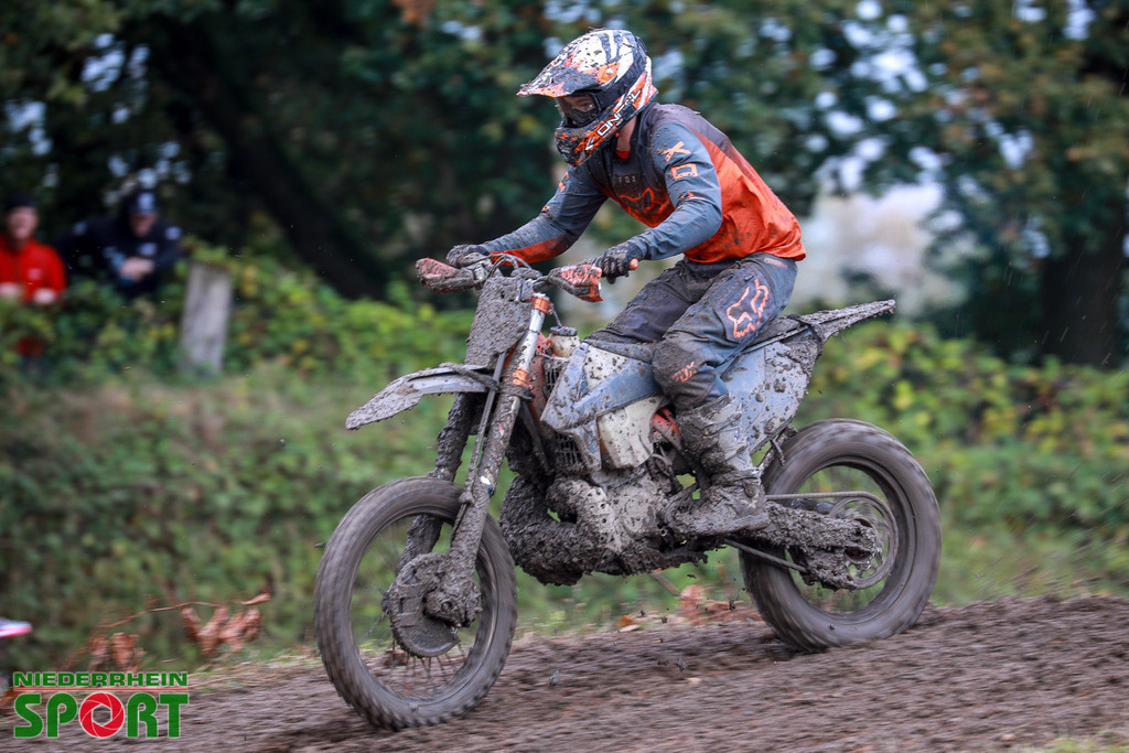 OpenTrack2024_Samstag_059 | Bildergalerie von Sport-Ereignissen aber auch von weiteren spannenden Dingen - nicht nur vom Niederrhein. In Anlehnung an den bekannten Spruch von Hanns Dieter Hüsch heißt das Motto: "Niederrhein ist überall".  - Realisiert mit Pictrs.com