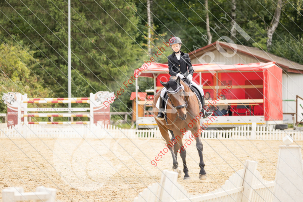 CON_0455 | Sport-, Event- und Tierfotos in Profiqualität. Einfach auswählen, bestellen und herunterladen. Dein Moment – perfekt festgehalten.