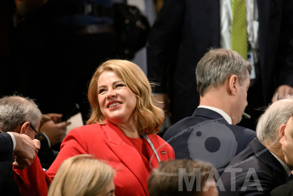 _DWA4355 | MATA IndoCon - Realisiert mit Pictrs.com